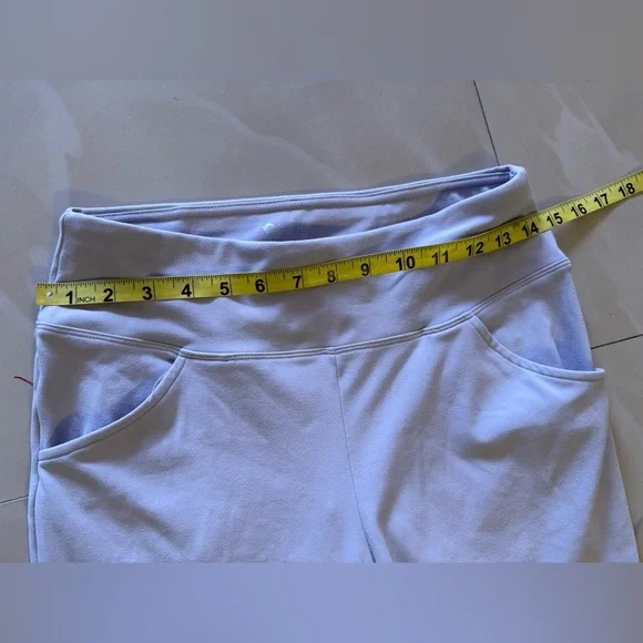 IUGA Wide Leg Yoga Pants Size: Medium pockets polyester spandex - Picture 6 of 13